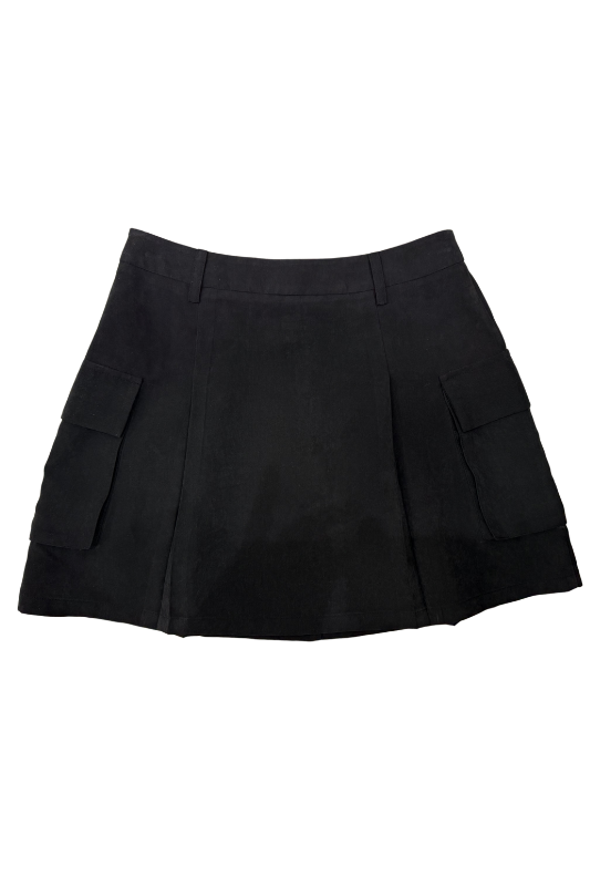 Side Pocket Peach Skin Mini Skirt