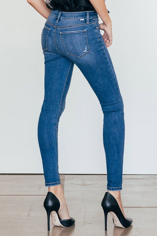 Destructed Ankle Skinny Jean