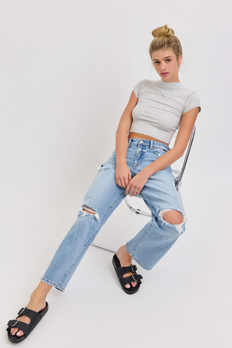 Mid Rise Baggy Dad Jean Light Wash