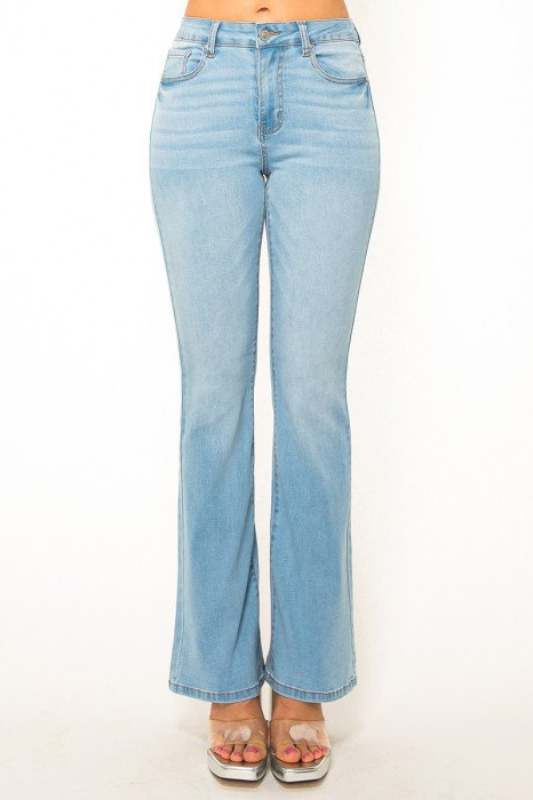 Basic Slim Bootcut Jean