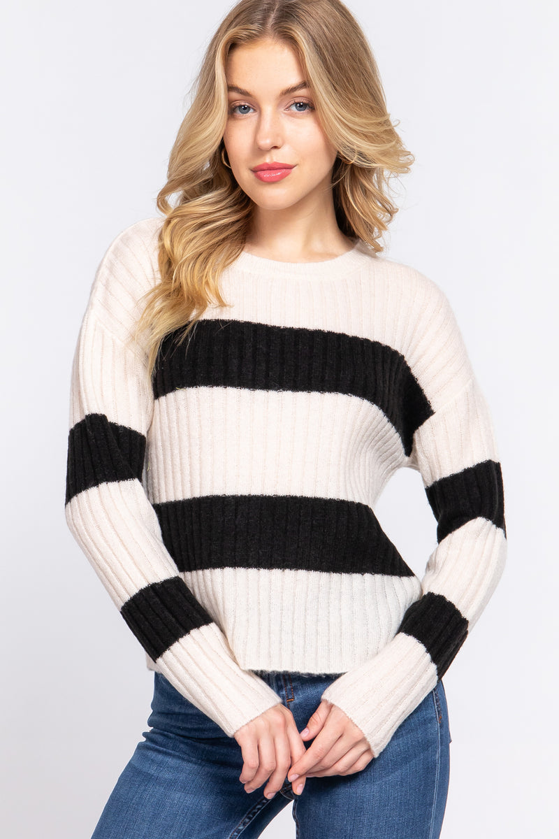 Round Neck Stripe Knit Sweater