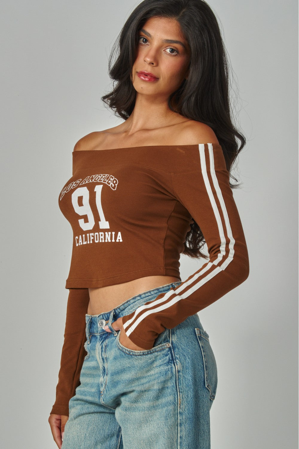 Los Angeles Off Shoulder Long Sleeve Tee