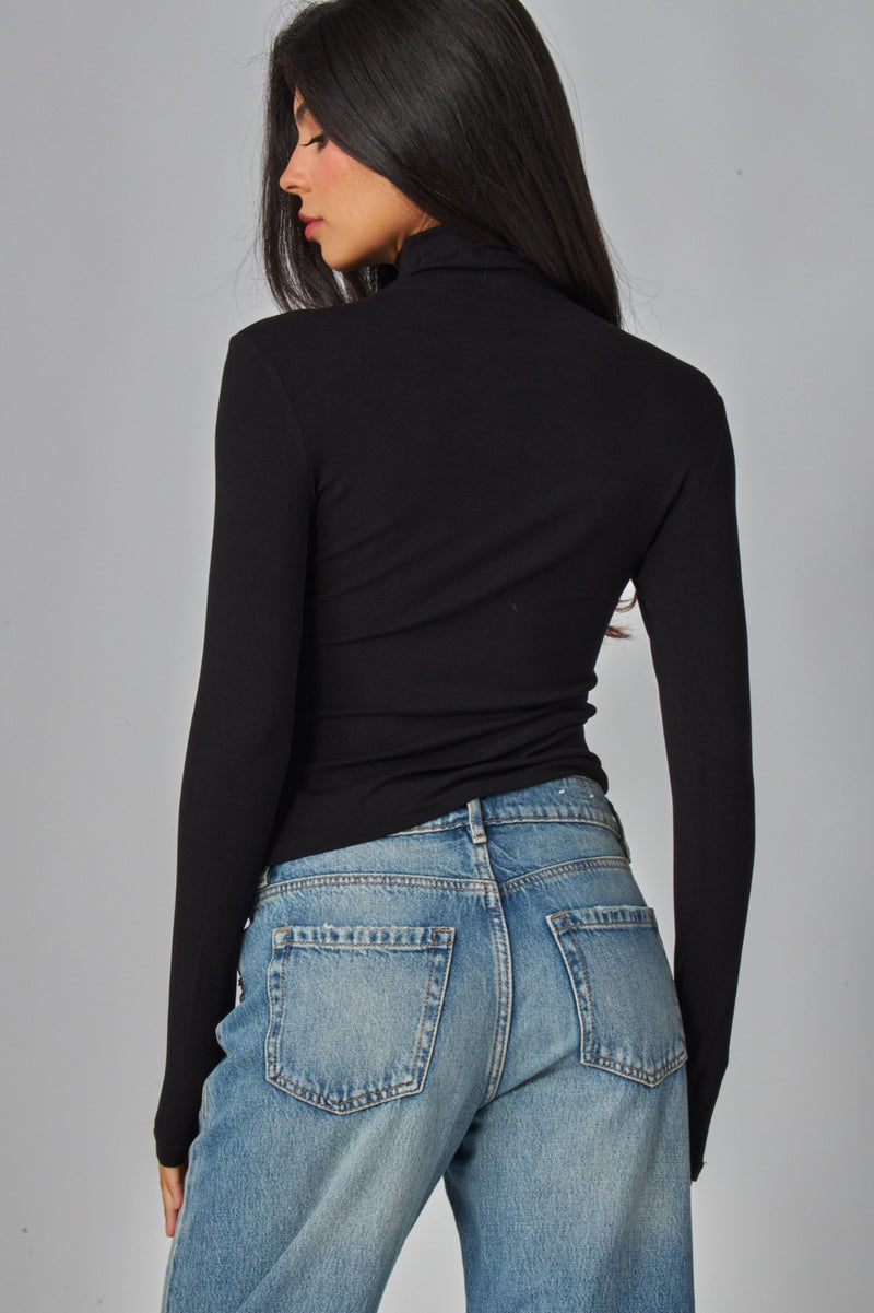 Fine Ribbed Long Sleeve Turtleneck Top